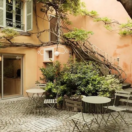 Hostel Casa Champgil *